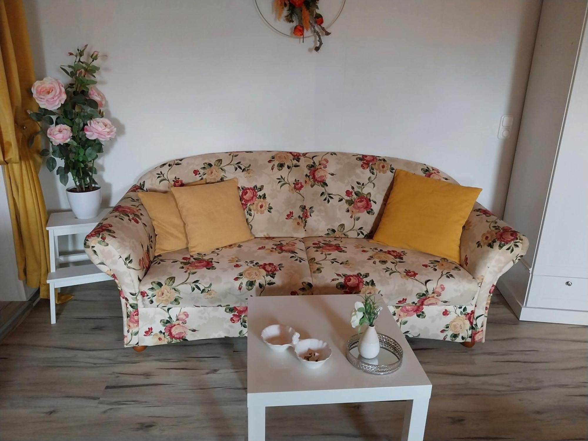 Ferienwohnung Rosi ナウムブルク エクステリア 写真